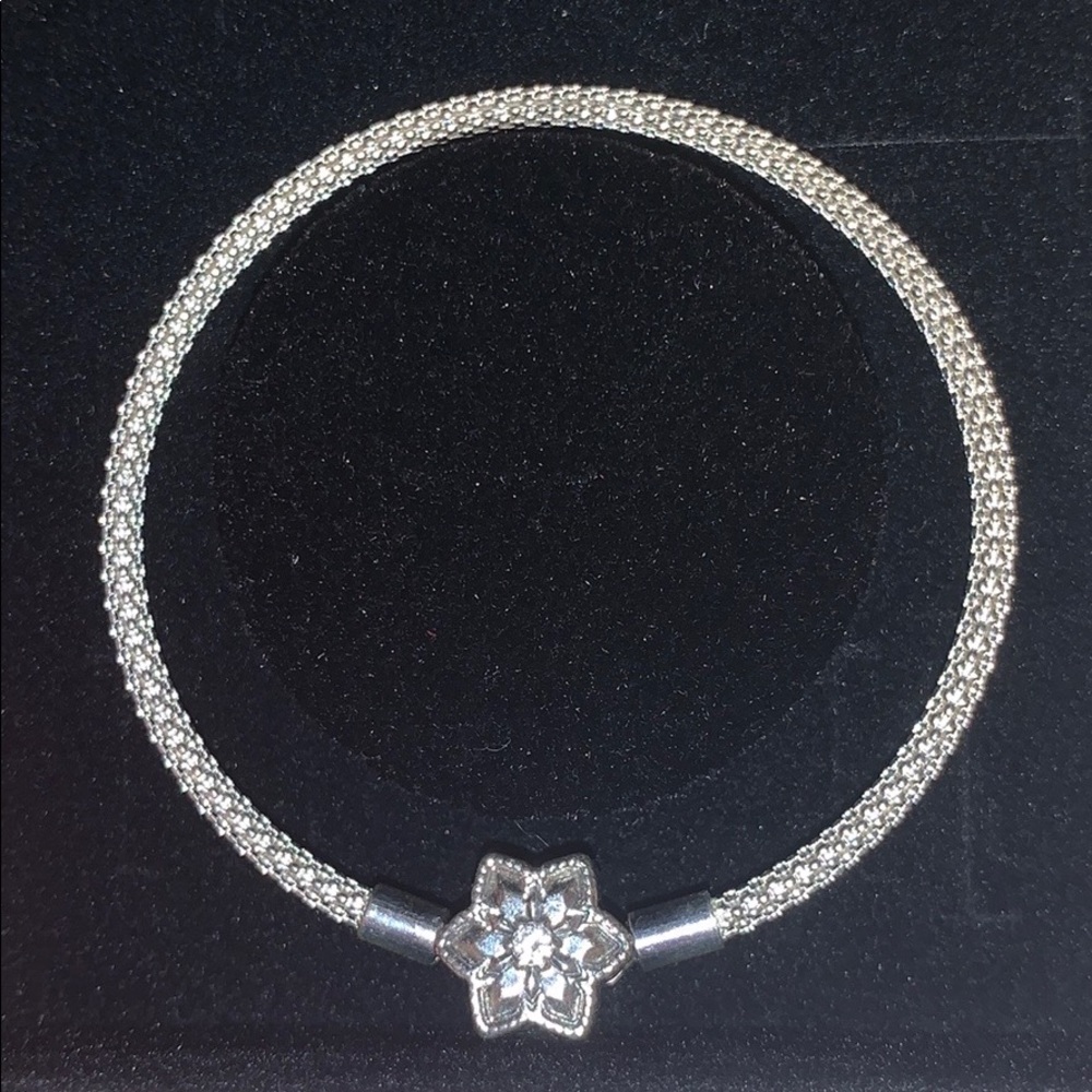 PANDORA Bright Snowflake clasp mesh bracelet